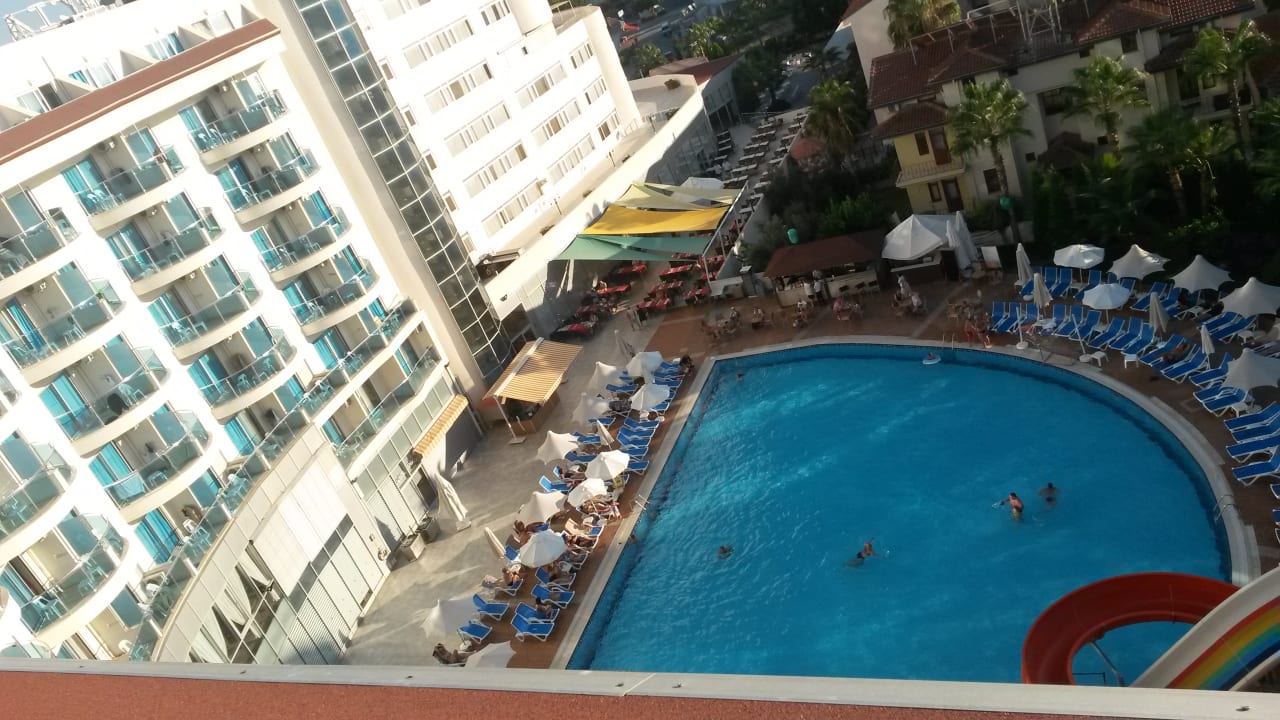 Pool Narcia Resort Side