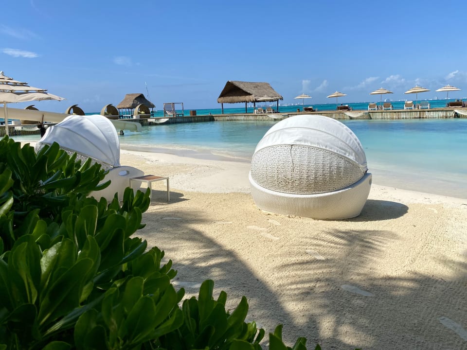 Strand Impression Isla Mujeres by Secrets - Adults Only