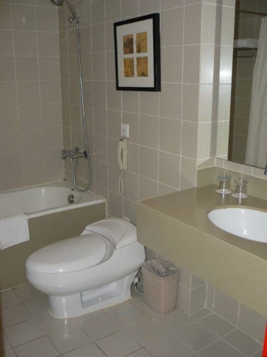 Unser Badezimmer Hotel Traveler Inn Hua Qiao Beijing