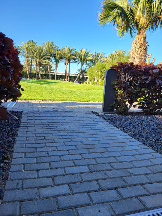 Gartenanlage R2 Romantic Fantasia Suites - Adults only