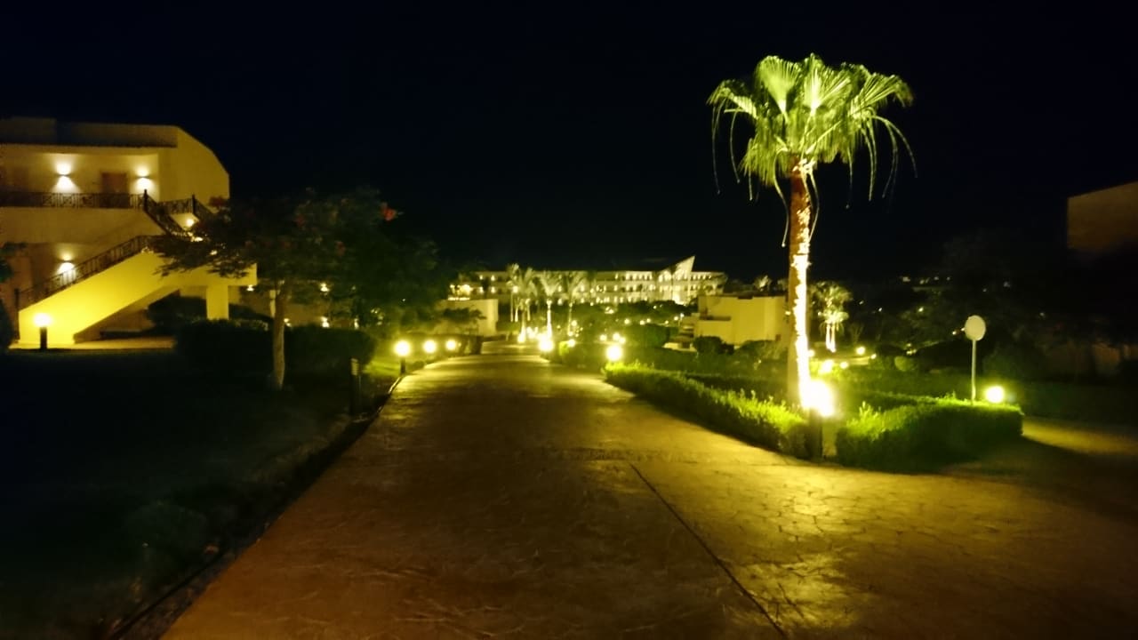 Gartenanlage Cleopatra Luxury Resort Makadi Bay