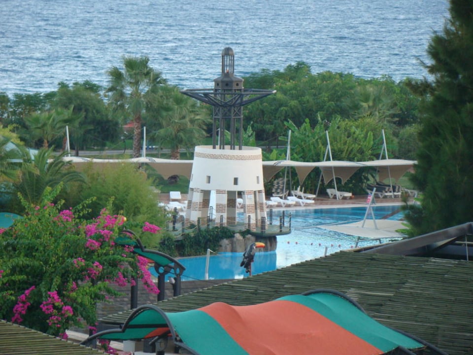 Вид с балкона Limak Limra Hotel & Resort