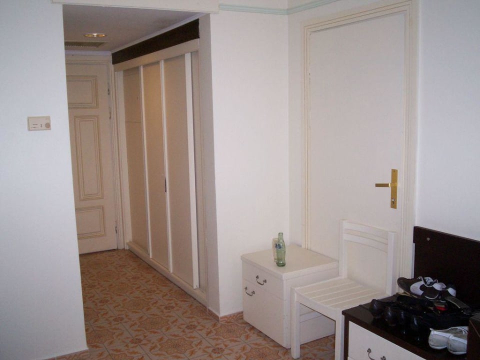 Schrank Ali Bey Club