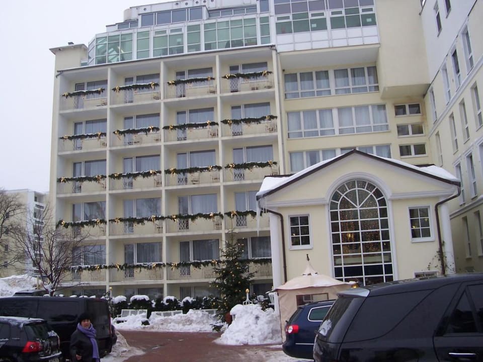 Eingangsseite  Rugard Thermal Strandhotel