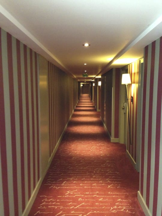 Flur alter Trakt Hotel Sofitel Strasbourg Grande Ile