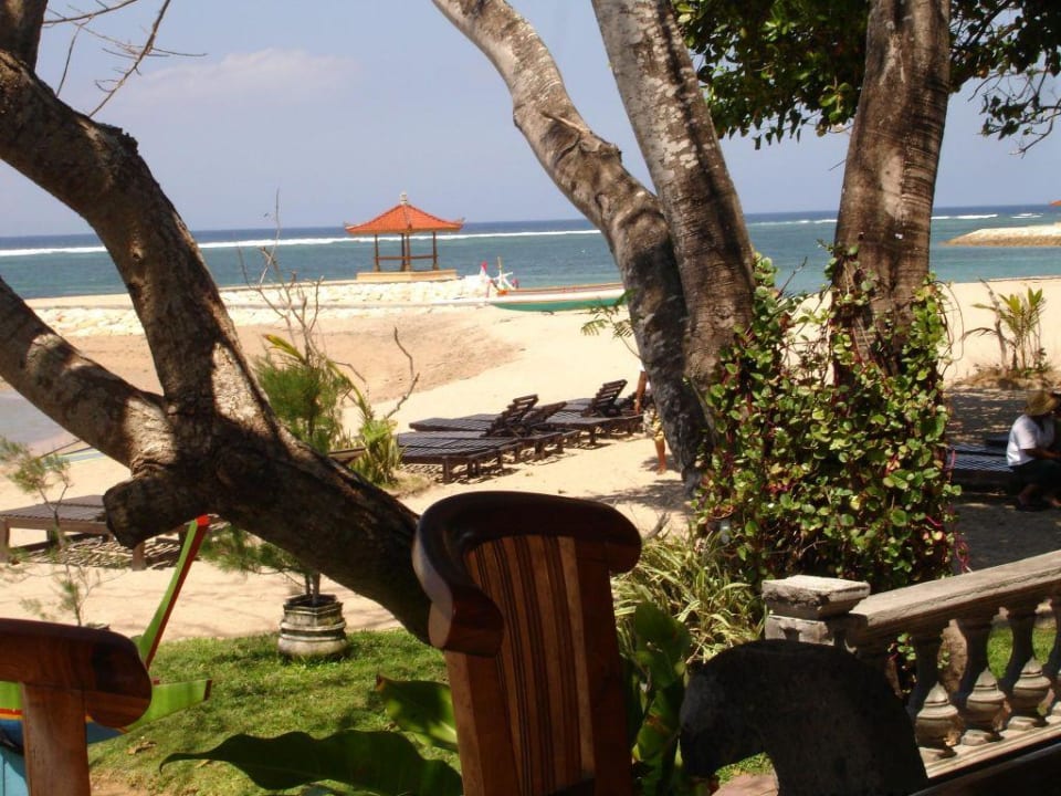 Blick von der Strandbar Villa Shanti Beach