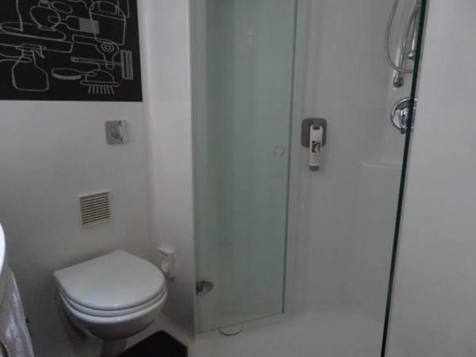 Wc und Dusche Hotel Ibis London Stratford