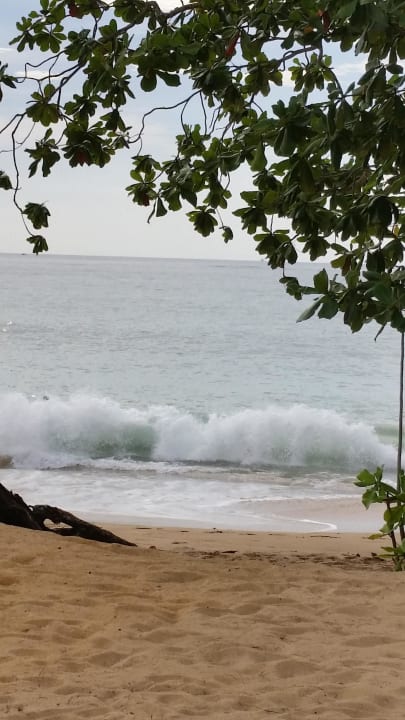 Raues Meer The Briza Beach Resort Khaolak