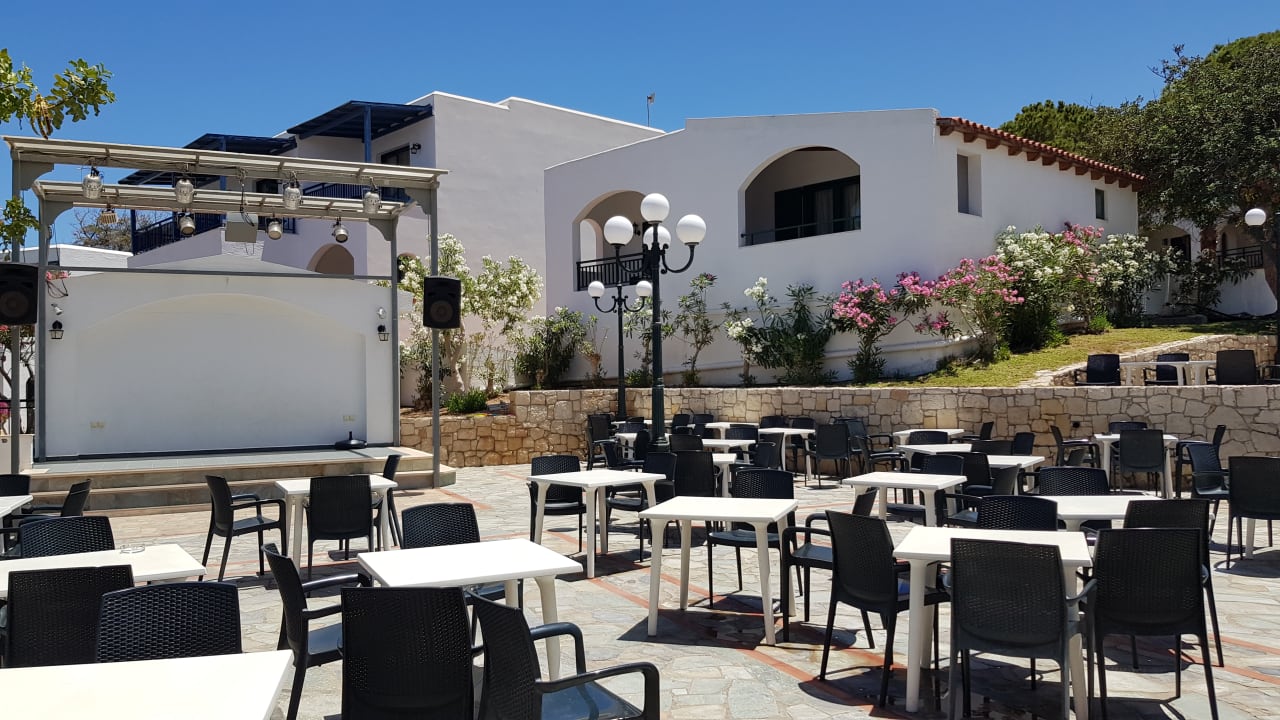 Außenansicht TUI SUNEO Chrissi Amoudia