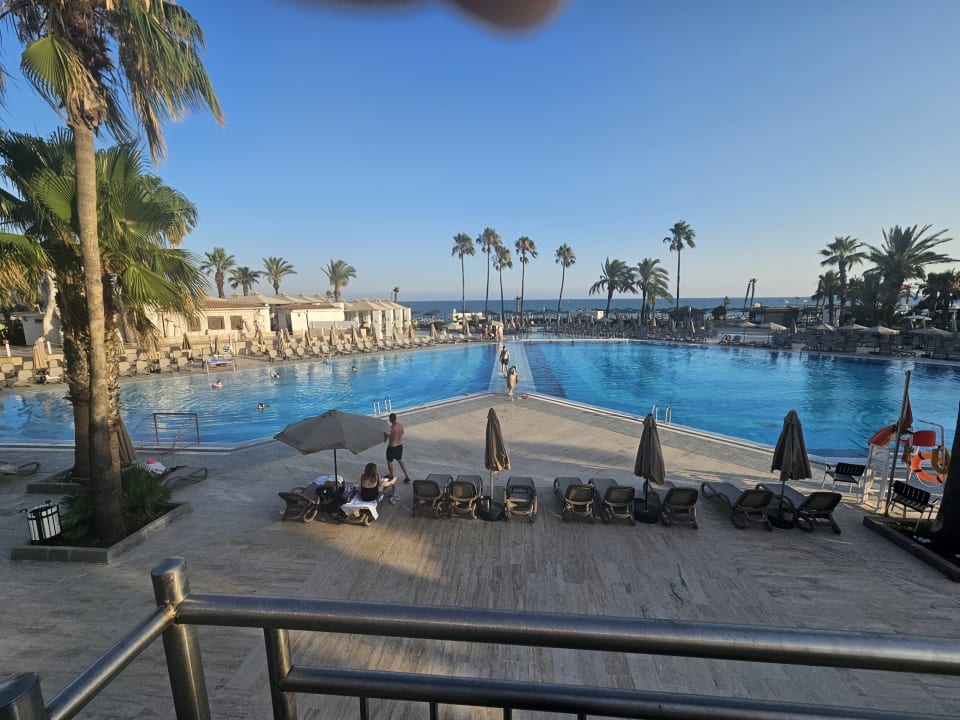 Pool Adora Hotel & Resort