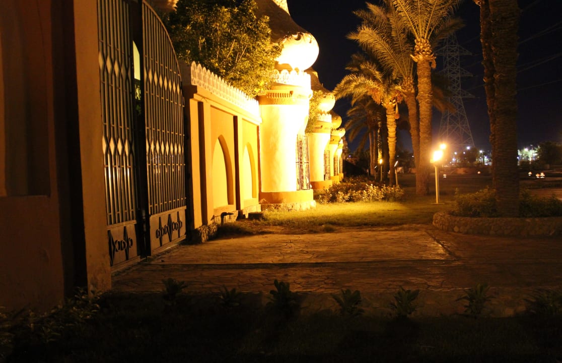 Außenansicht Pickalbatros Alf Leila Wa Leila Resort - Neverland Hurghada