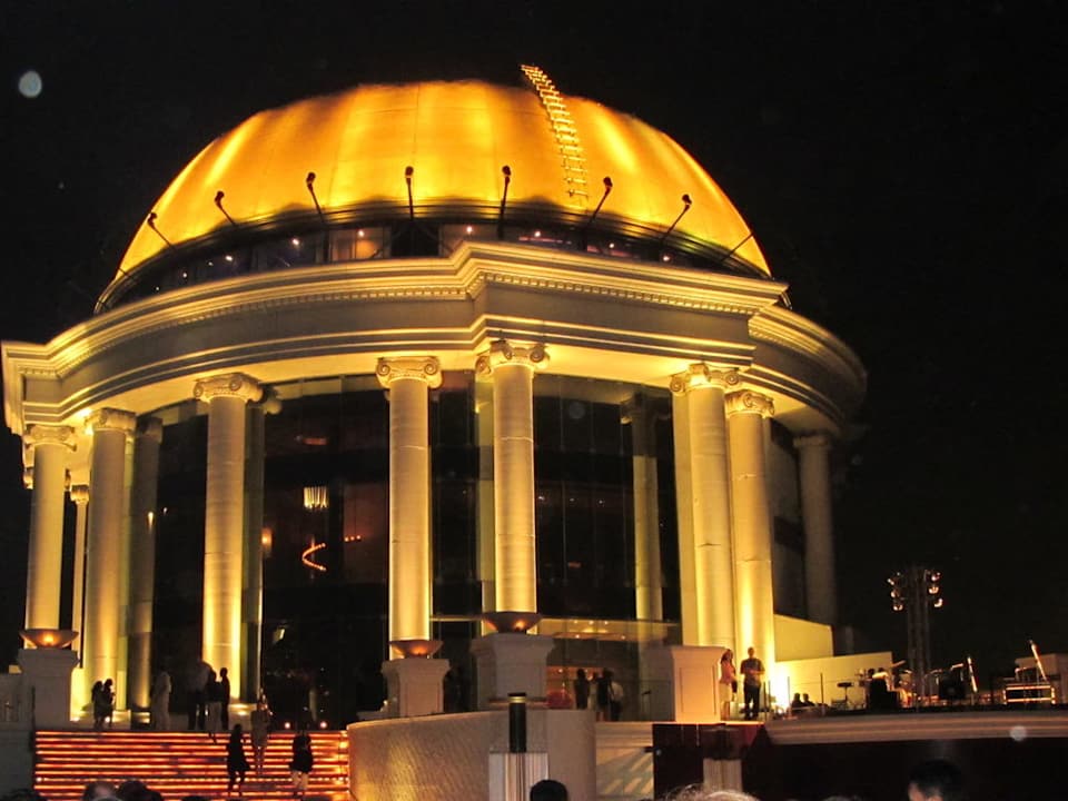 Rooftop Bar Hotel Lebua At State Tower