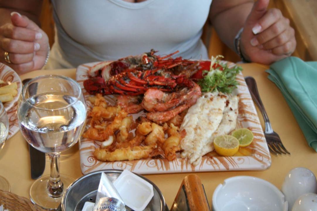 A la Cart Three Corners Rihana Resort Deluxe