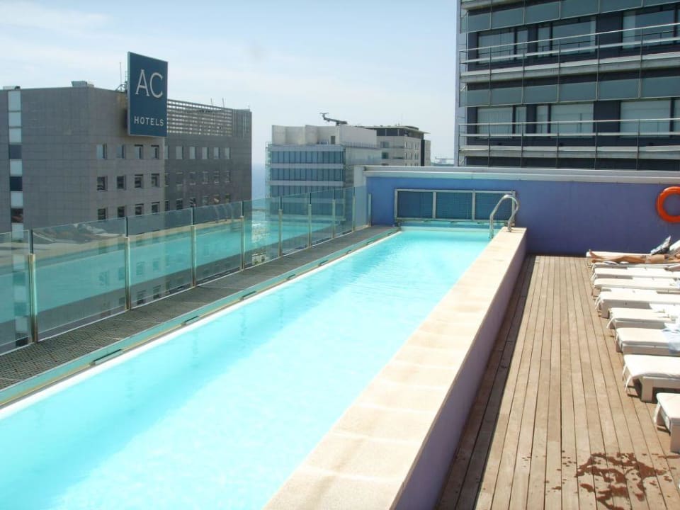 Pool 23. Stock Hotel Barcelona Princess