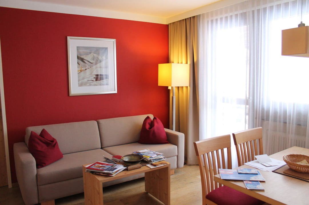 Wohnzimmer vom Appartement 1 im Hapimag Saalbach Hapimag Resort Saalbach