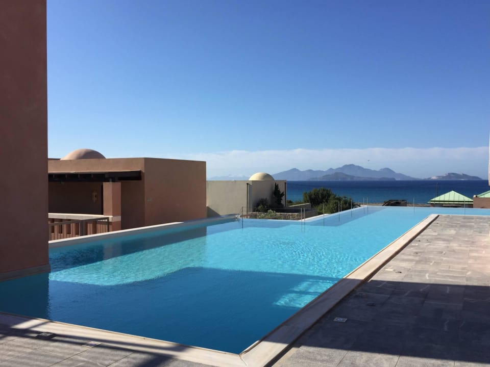 Poolanlage Atlantica Belvedere Resort