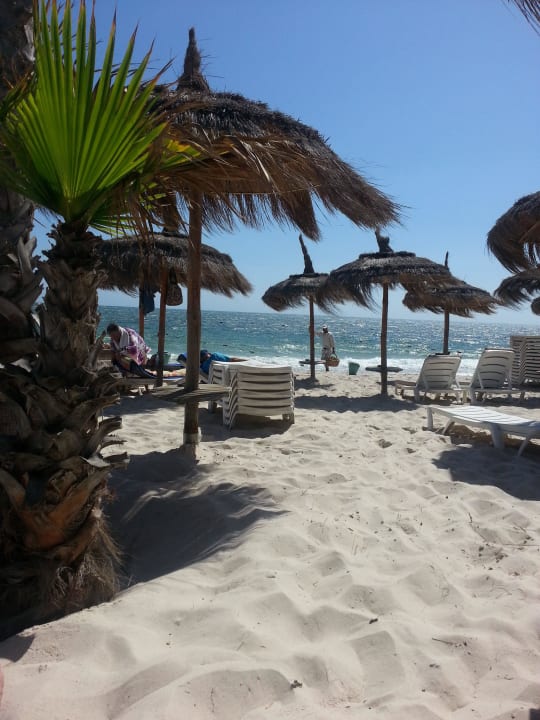 Sehr sauber ,kostenlose Liegen incl.Auflagen  Hotel El Mouradi Port El Kantaoui