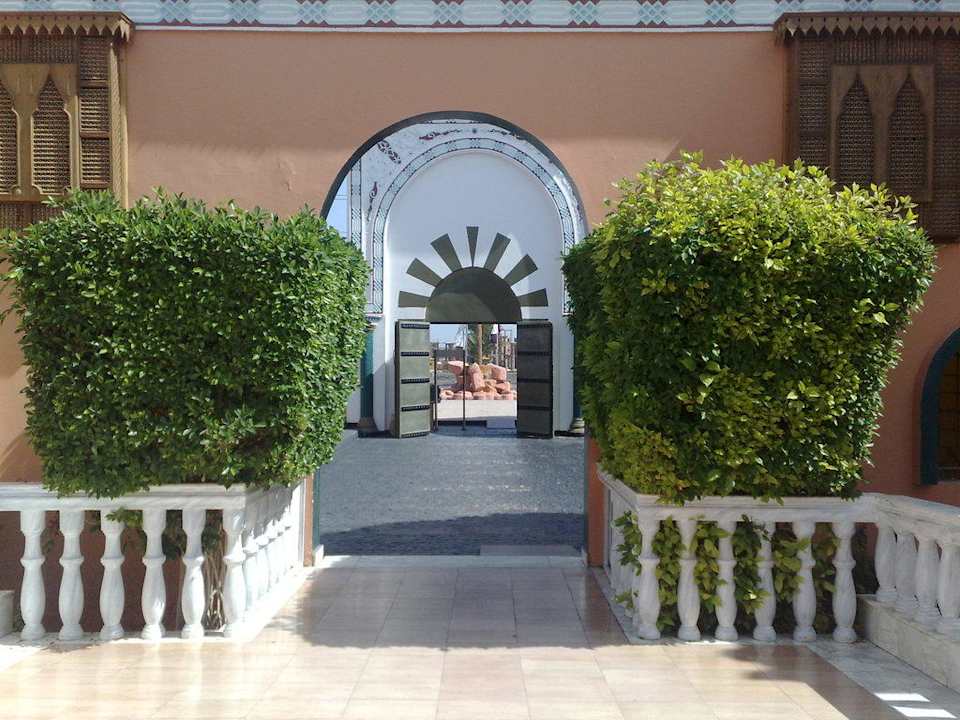 Hoteleingang Pickalbatros Alf Leila Wa Leila Resort - Neverland Hurghada