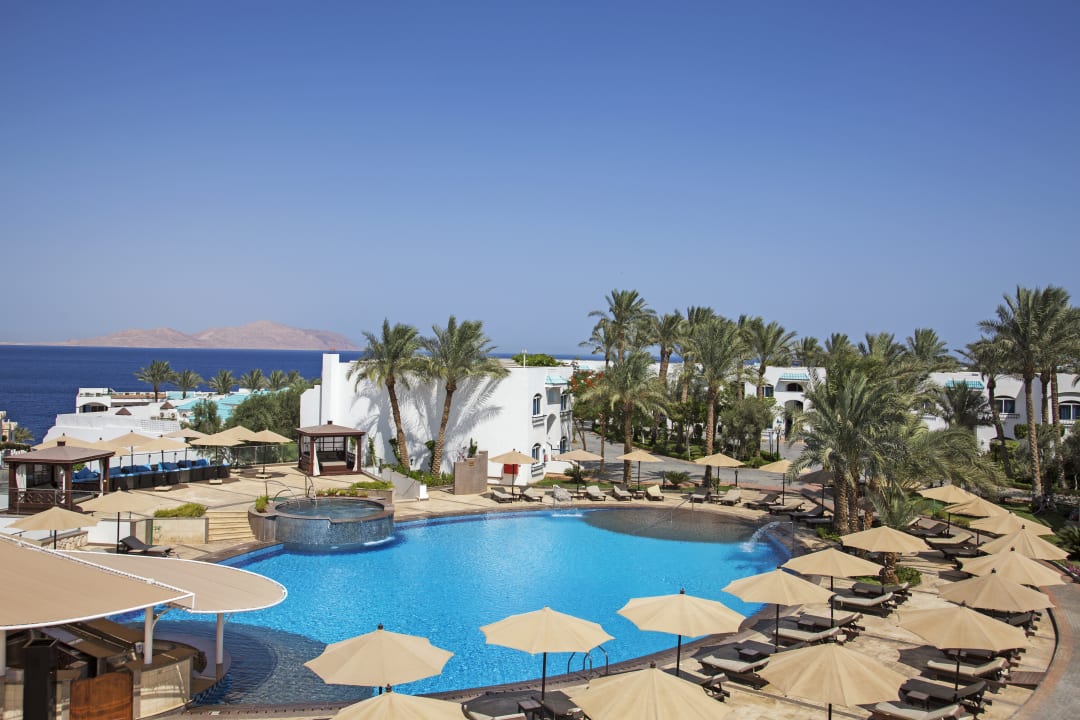 Pool Sultan Gardens Resort