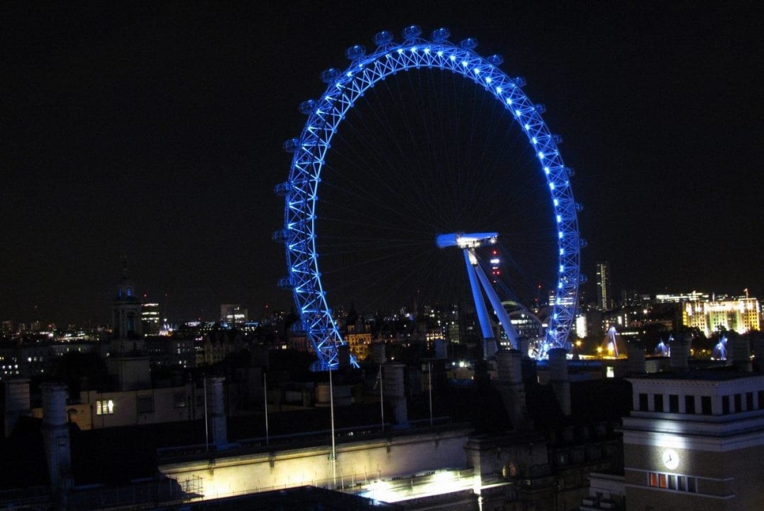London Eye from Duplex Suite #1543 Park Plaza Westminster Bridge London