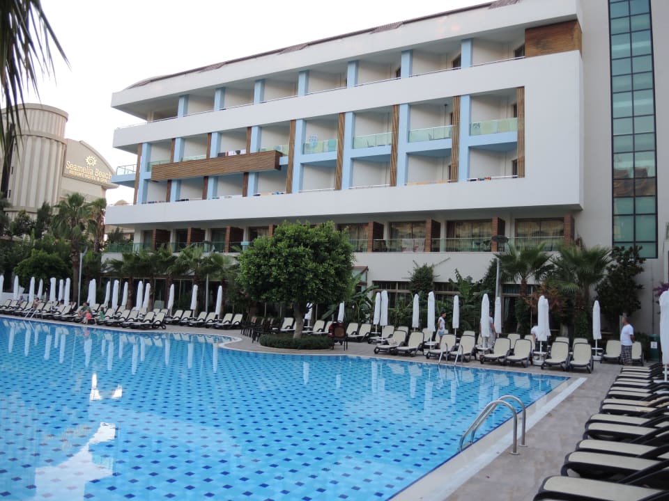 Hotelpool Port Side Resort Hotel