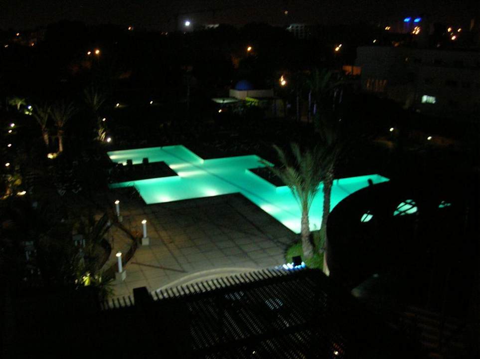 Piscine de nuit Atlas Amadil Beach Hotel