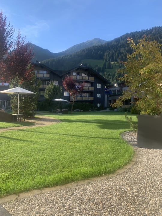 Gartenanlage Alpenrose - Familux Resort