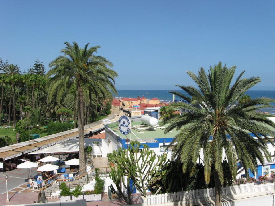 Blick vom Balkon Hotel Faro, a Lopesan Collection Hotel