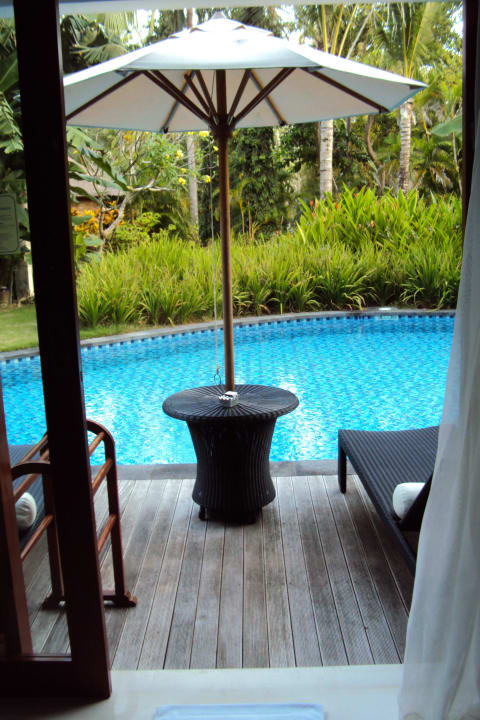 Blick aus Zimmer zum priv. Poolausgang Paradisus by Melia Bali
