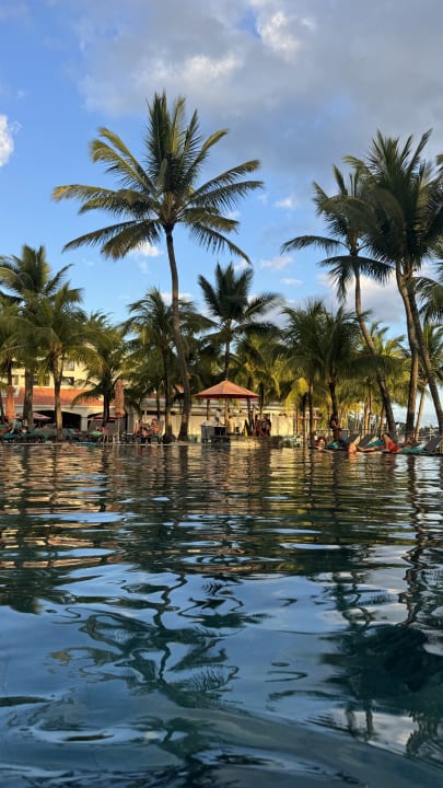 Pool Mauricia Beachcomber Resort & Spa
