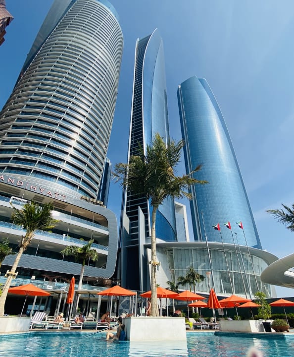 Pool Grand Hyatt Abu Dhabi Hotel & Residences Emirates Pearl