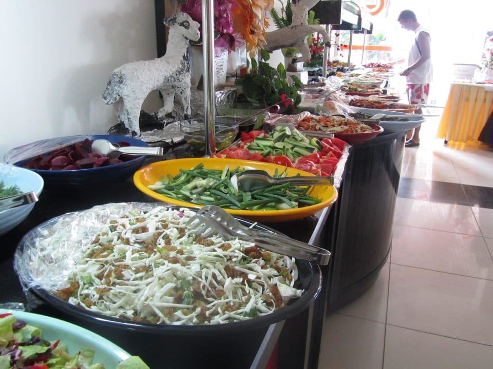 Buffet Hotel Kleopatra Ada Beach