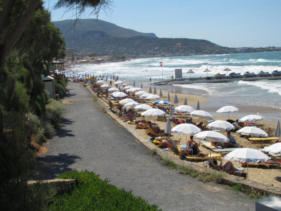Strand Alexander Beach Hotel & Village Resort
