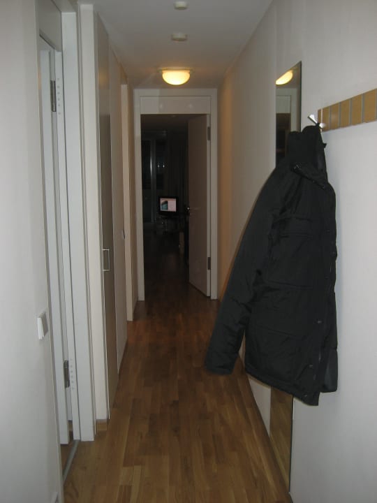 Flur mit Garderobe Hapimag Resort Berlin Gendarmenmarkt