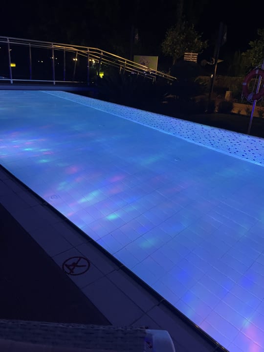 Pool TUI BLUE Pascha Bay