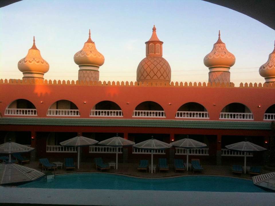 Blick auf einen Ruhepool Pickalbatros Alf Leila Wa Leila Resort - Neverland Hurghada