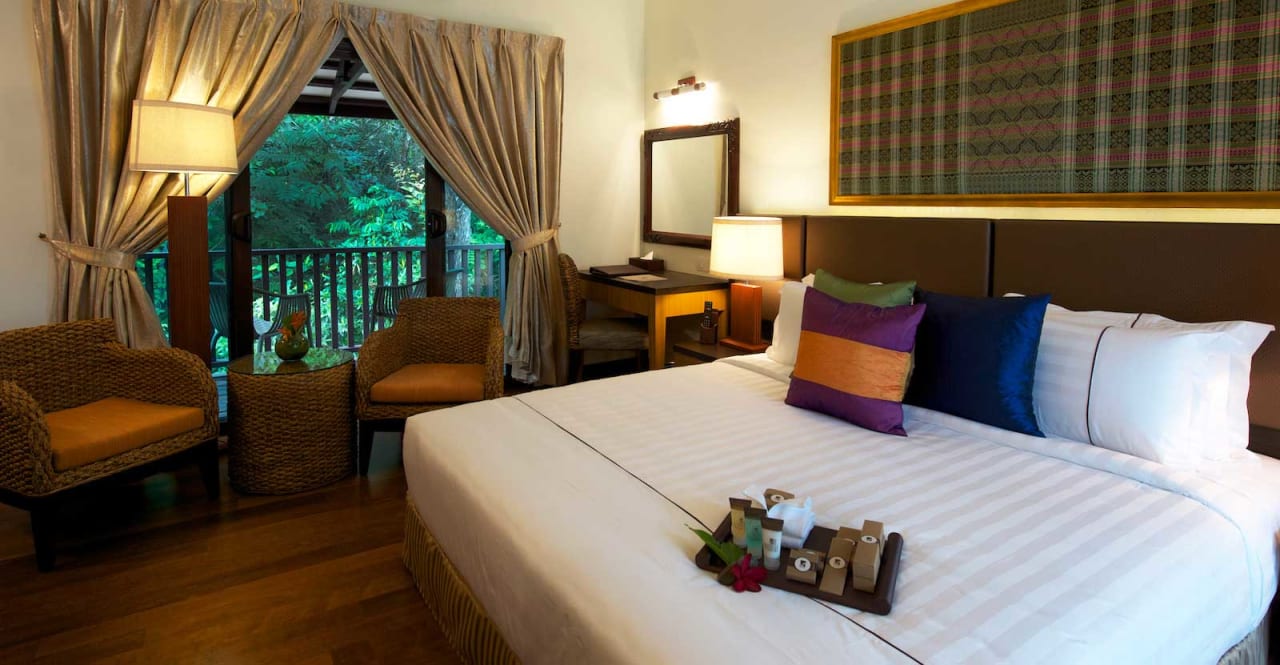 Zimmer Tunamaya Resort