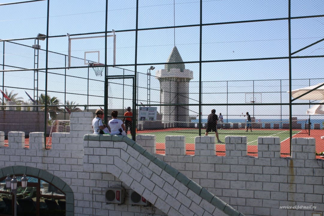 Теннис Hotel Delphin Imperial