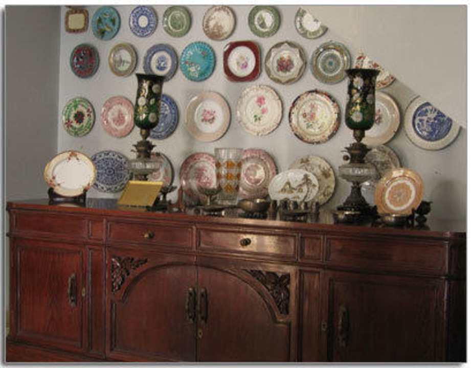 Wall Plates at Shantgriha bnb New Delhi Bed & Breakfast Shantigriha New Delhi