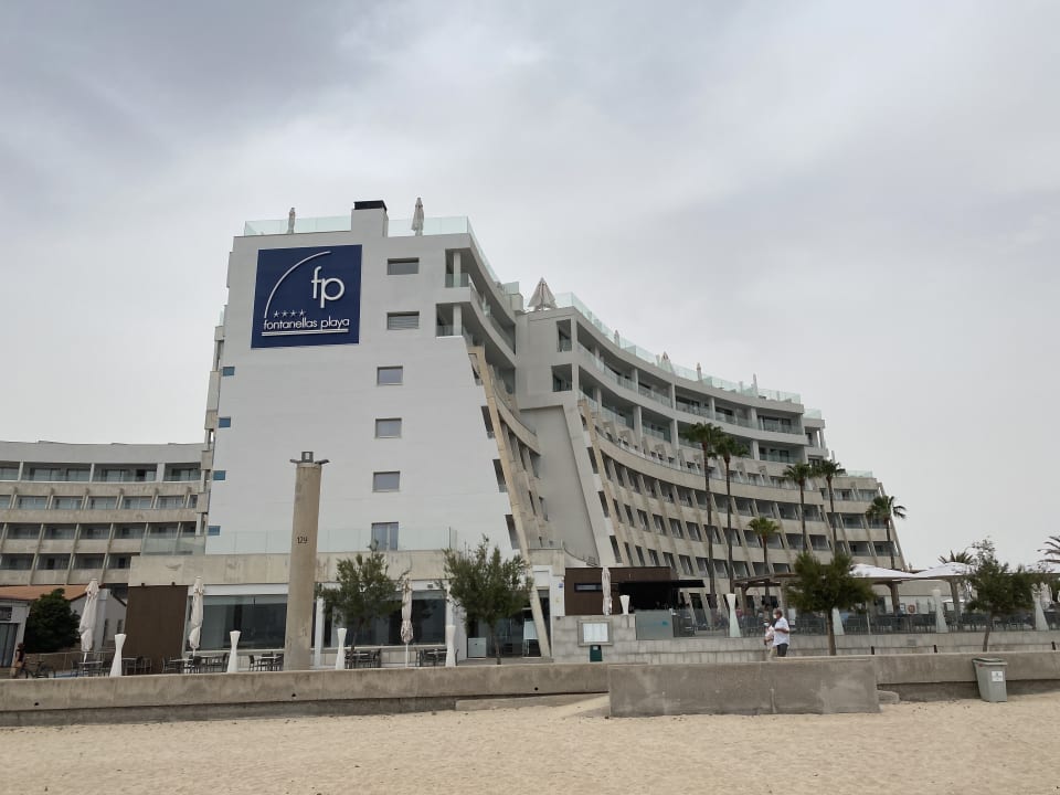 Außenansicht Aparthotel Fontanellas Playa
