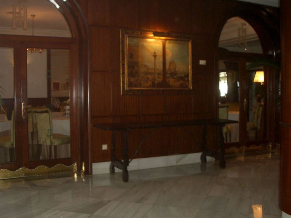 Foyer Hotel El Fuerte Marbella