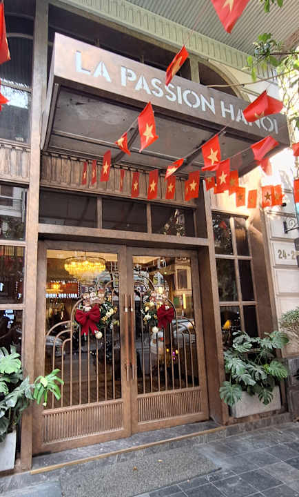 Außenansicht La Passion Hanoi Hotel & Spa