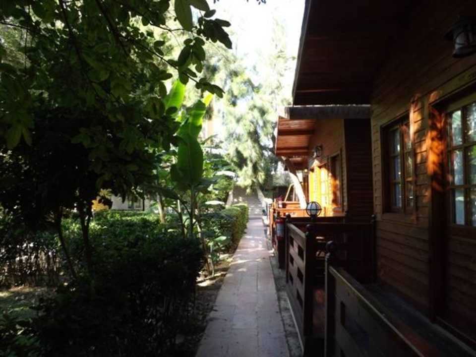 Hotel Sevkibey Bungalows Gartenseite Şevki Bey Hotel