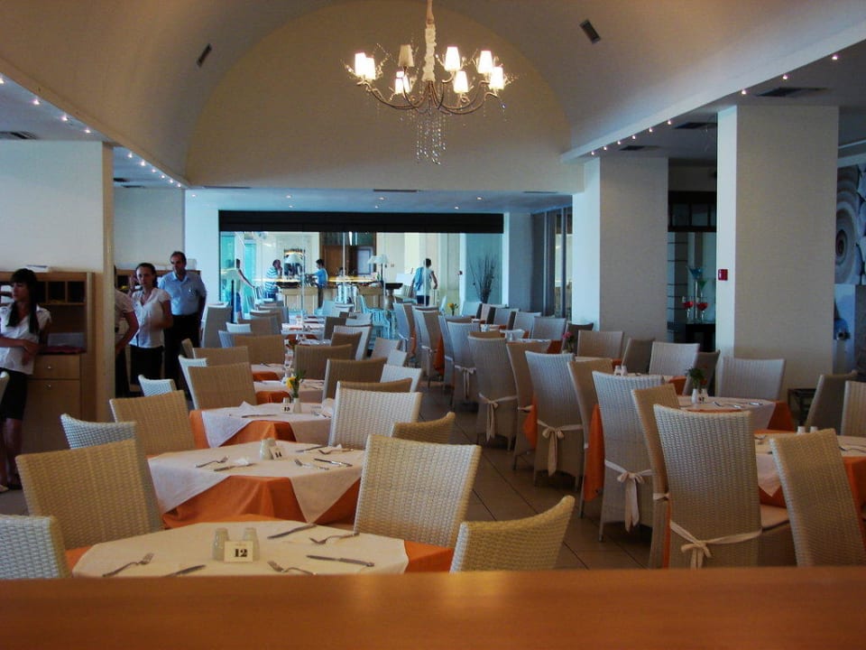 Das Restaurant Olympian Bay Grand Resort