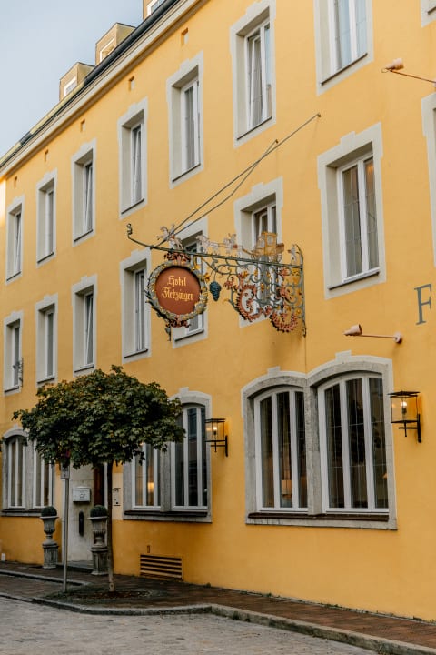 Außenansicht Hotel Fletzinger