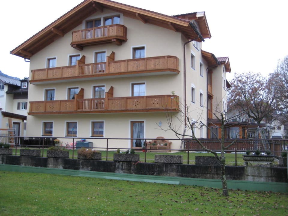 Hauptgebäude Kurhotel Falter