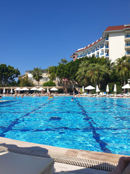 Pool Mira Meridia Beach Hotel