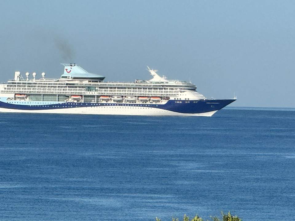 Ausblick Grand Uysal Beach & Spa Hotel