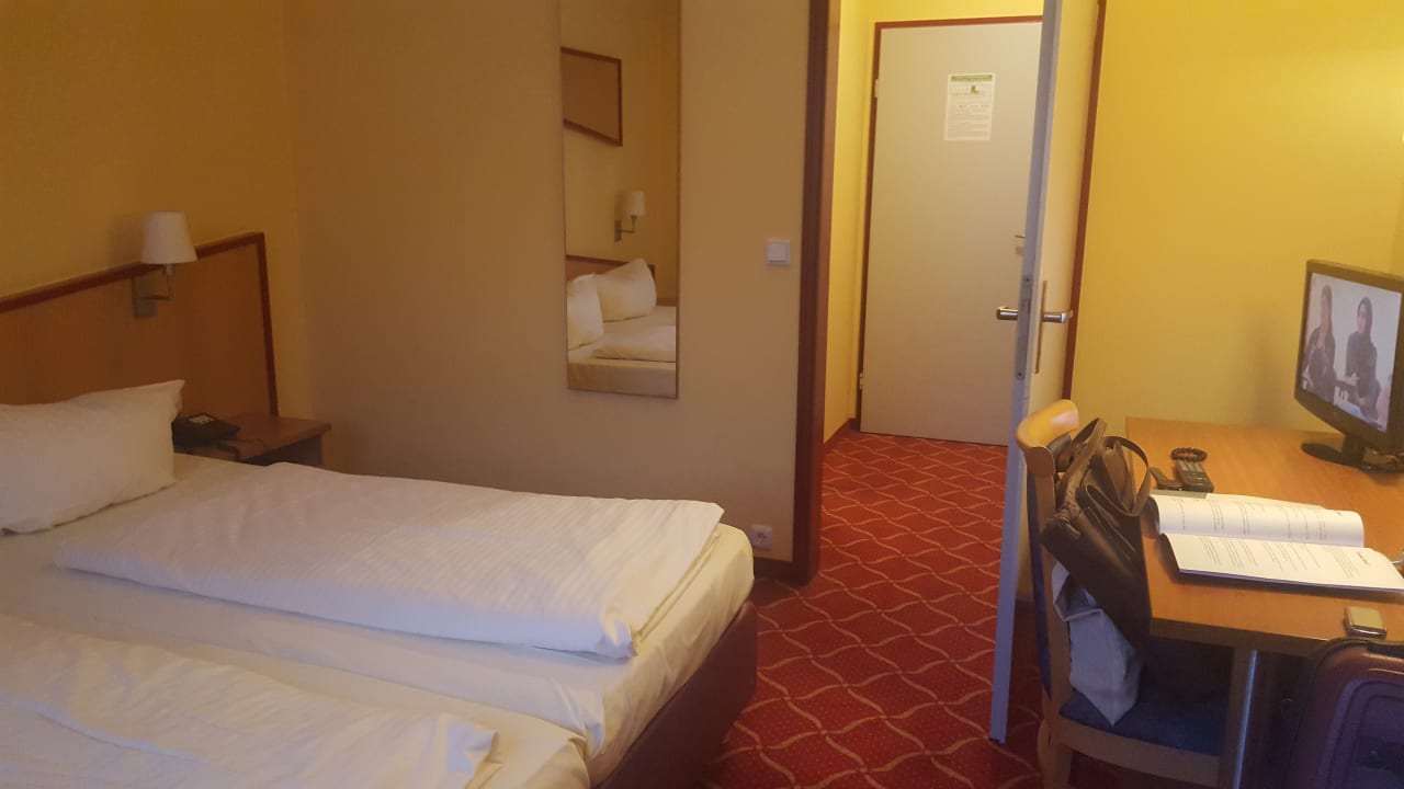 Zimmer Montana Hotel Nürnberg-West