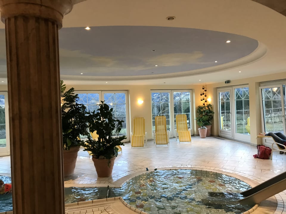 Pool Hotel Pension Reisslerhof